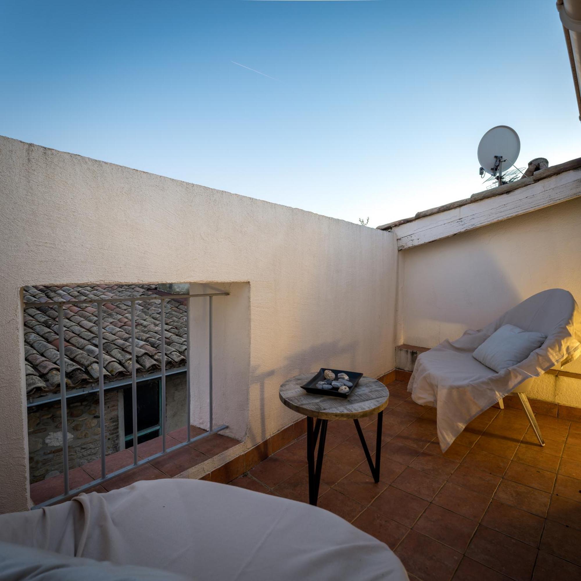 Le Grimaldi Bed & Breakfast Cagnes-sur-Mer Ngoại thất bức ảnh
